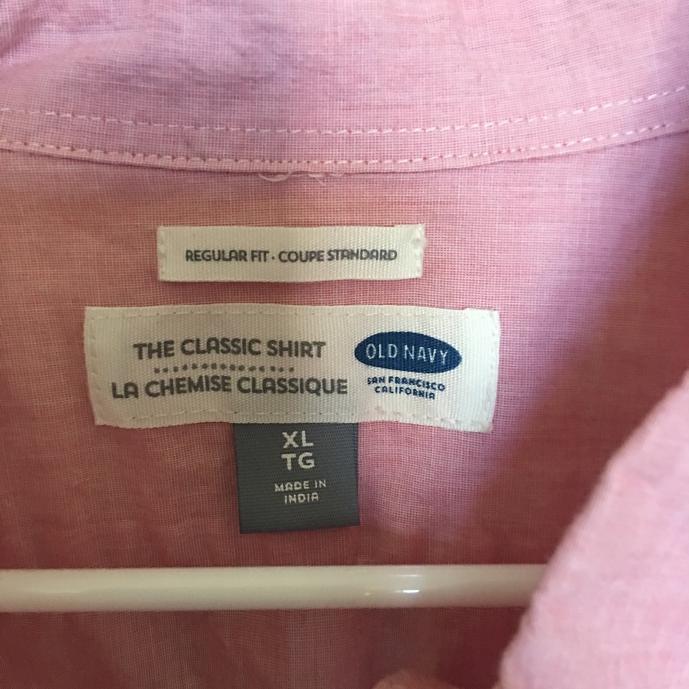 Button down - Picture 2 of 3